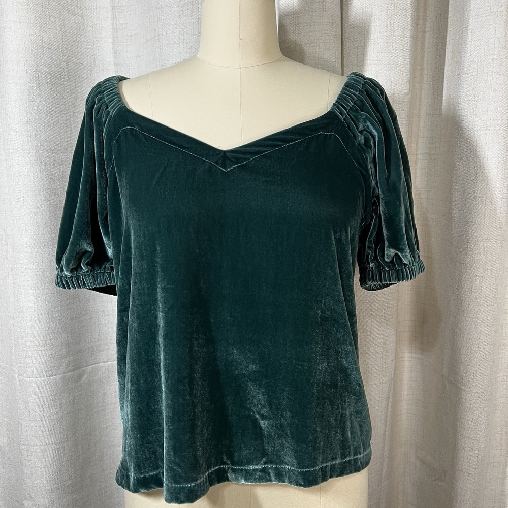 NEW! Loft By Ann Taylor Green Velvet Puff Short Sleeve Blouse Size Small